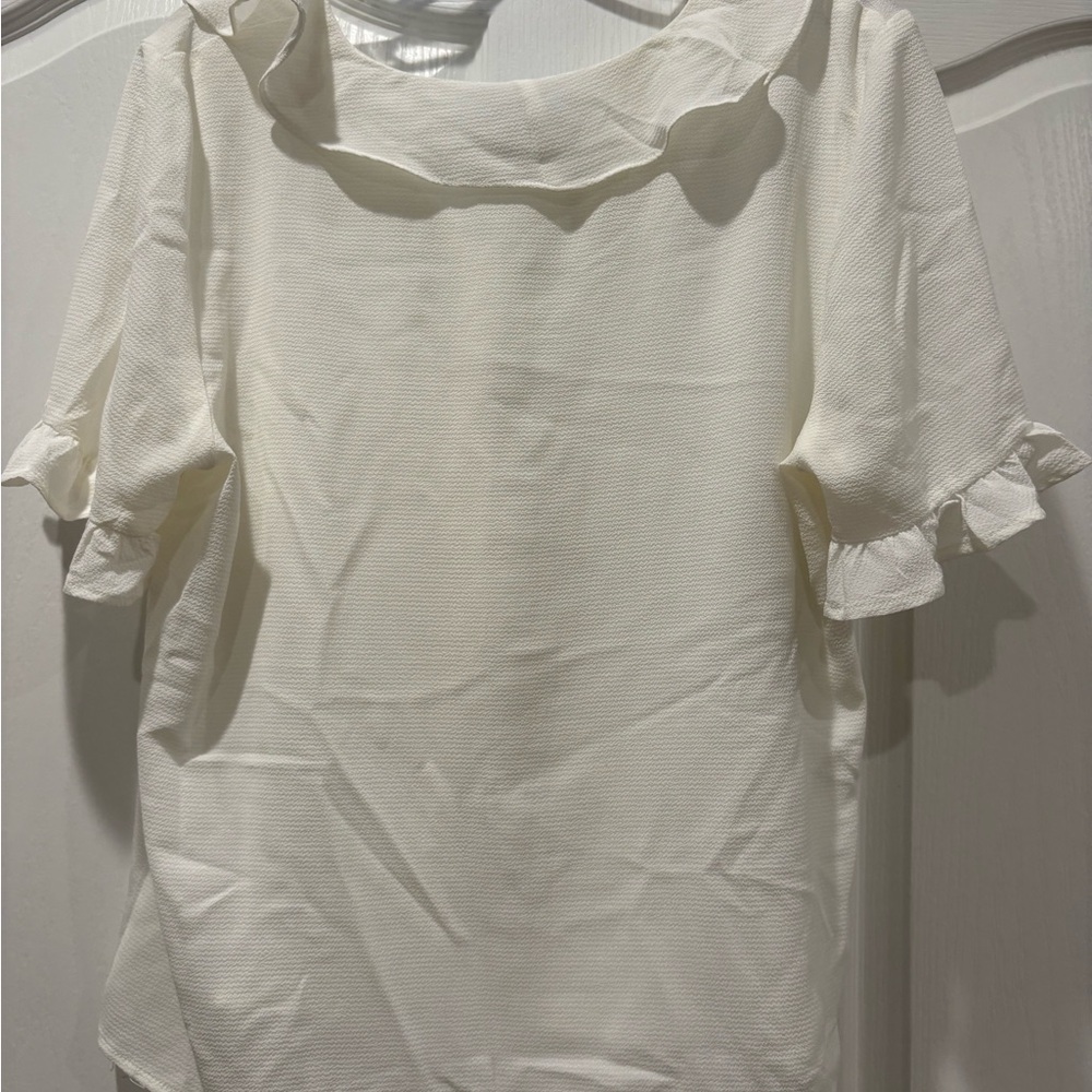CeCe Cream Ruffle Button Blouse - Picture 4 of 4